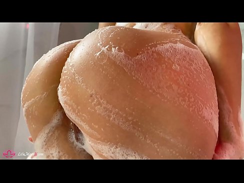 ❤️ Brunette Masturbates Pussy tare da Vibrator zuwa Tsananin inzali a cikin Shawa ️❌ Batsa ❌